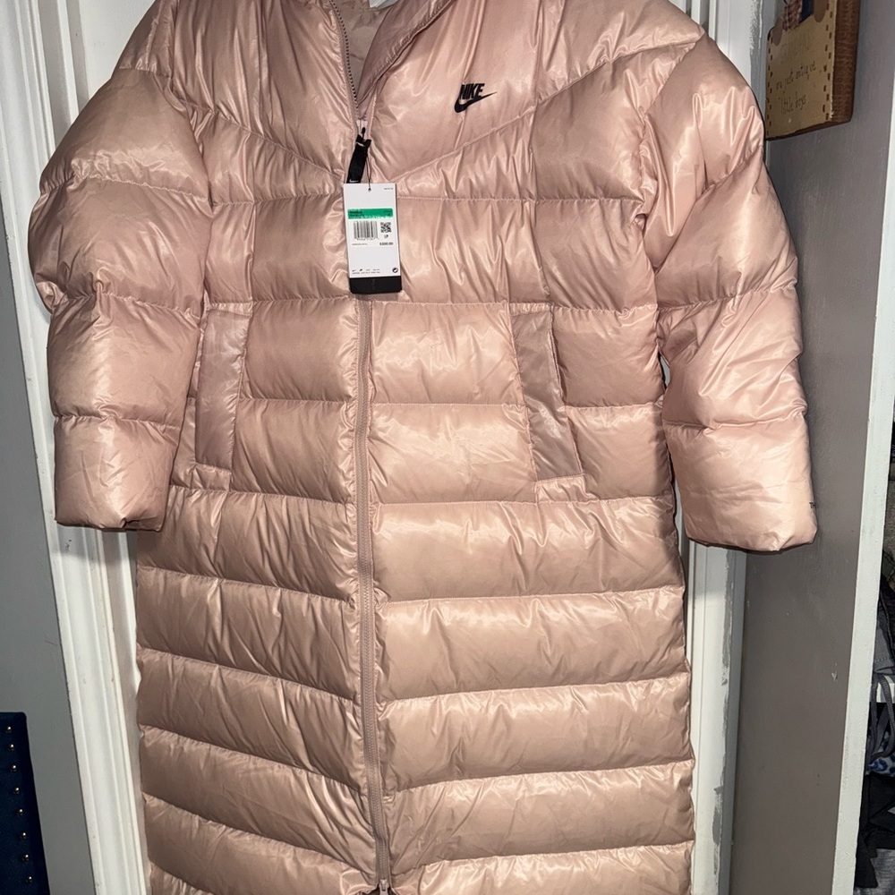 Nike Women's Blush Puffer Jacket